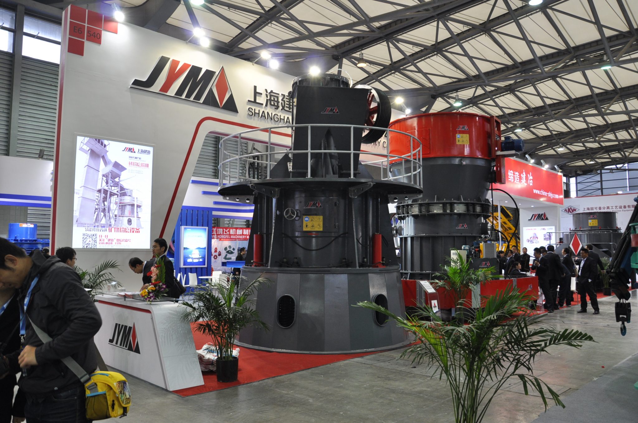 Итоги Bauma China 2014: Shanghai Jianye machinery